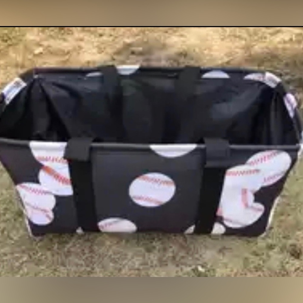 Lot of 5 baseball items. tote, messenger, bucket, cosmetic bag & hooded …
